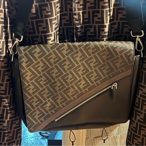 Fendi messenger bag!! Barely used!